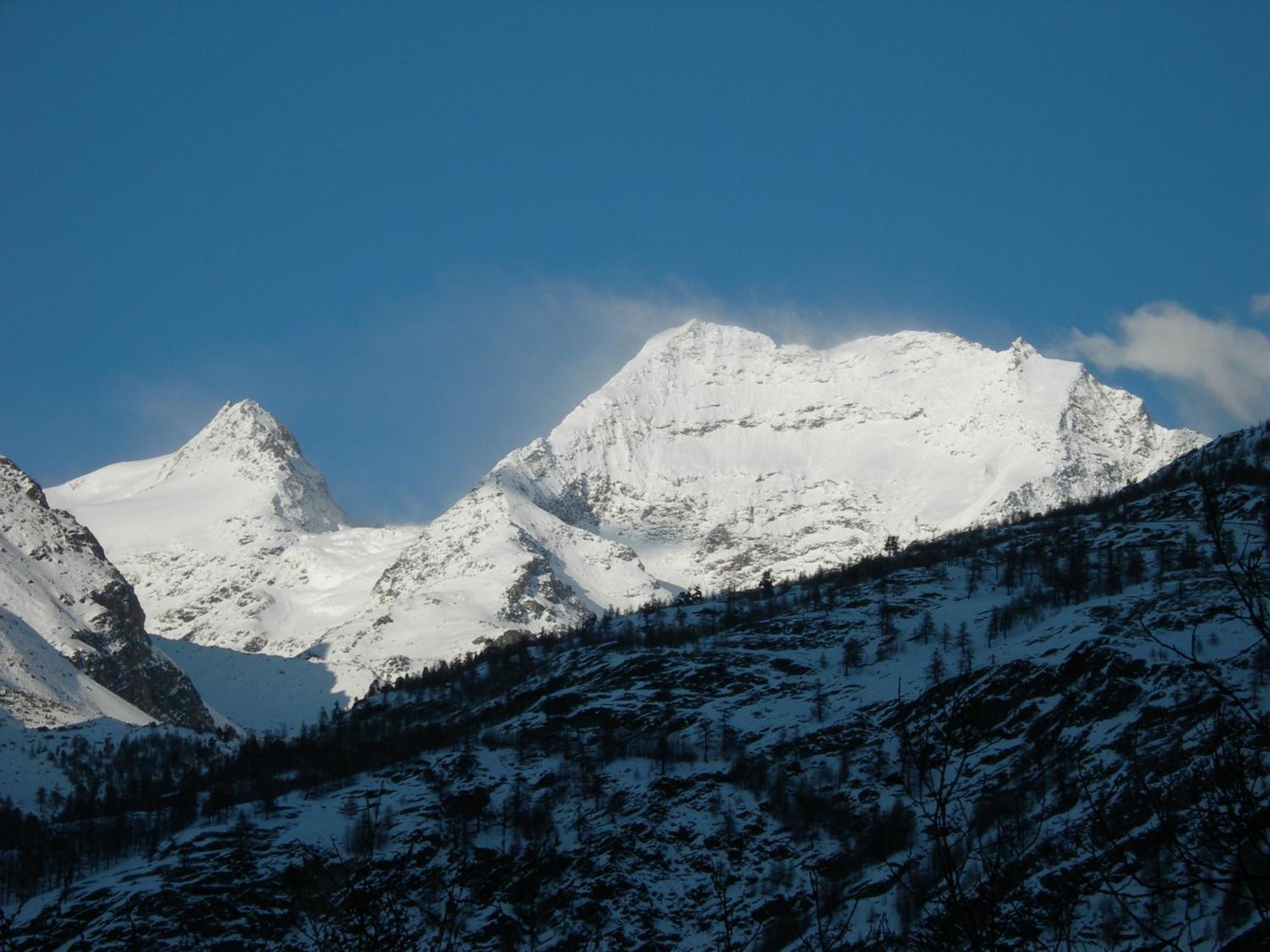 Hotel Adler Saas-Grund Eksteriør bilde