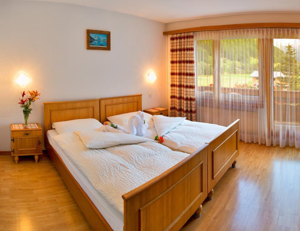 Hotel Adler Saas-Grund Eksteriør bilde